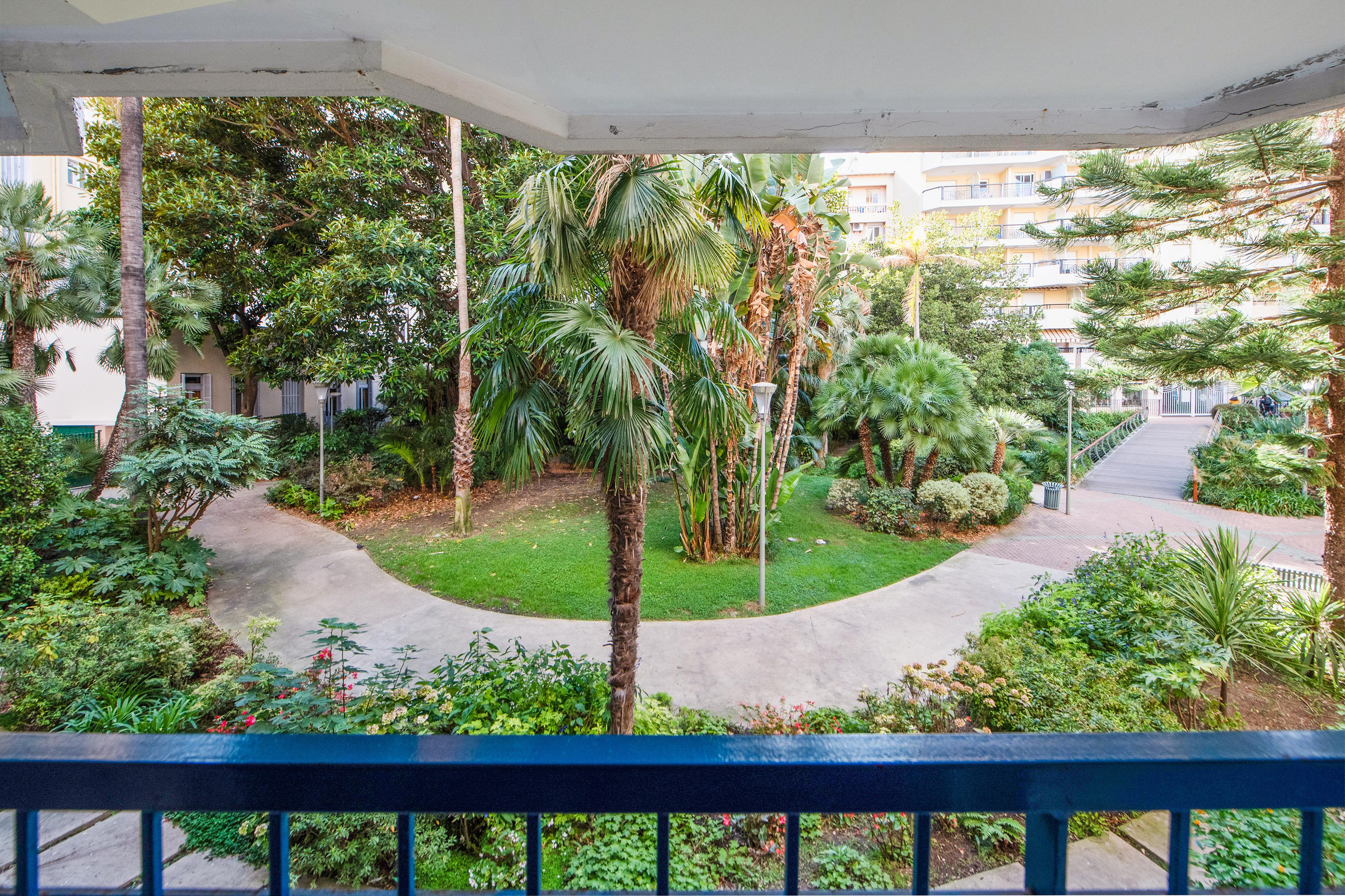 Residence Pierre & Vacances Les Rivages Du Parc Menton Exterior photo
